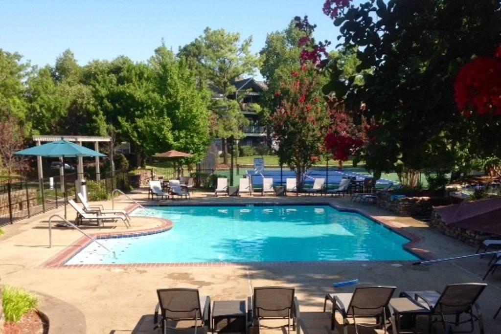 Collierville Airbnb Rentals Pet Policy
