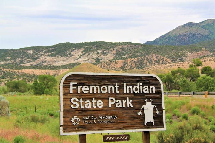 Pet Friendly Fremont Indian State Park Campground