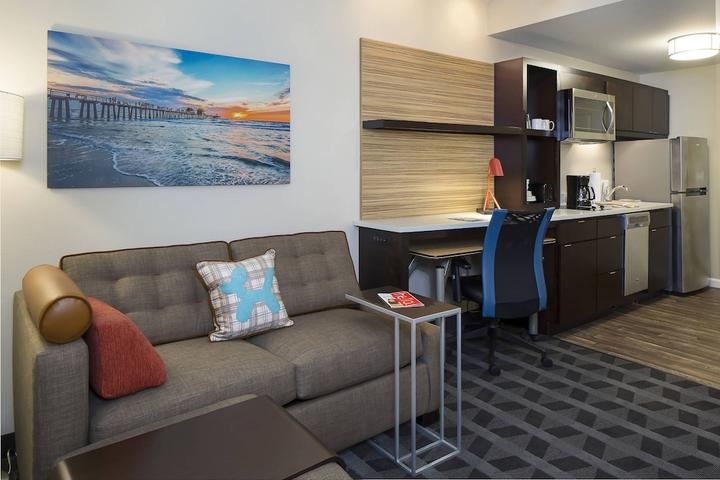 Pet Friendly TownePlace Suites by Marriott Fort Myers Estero