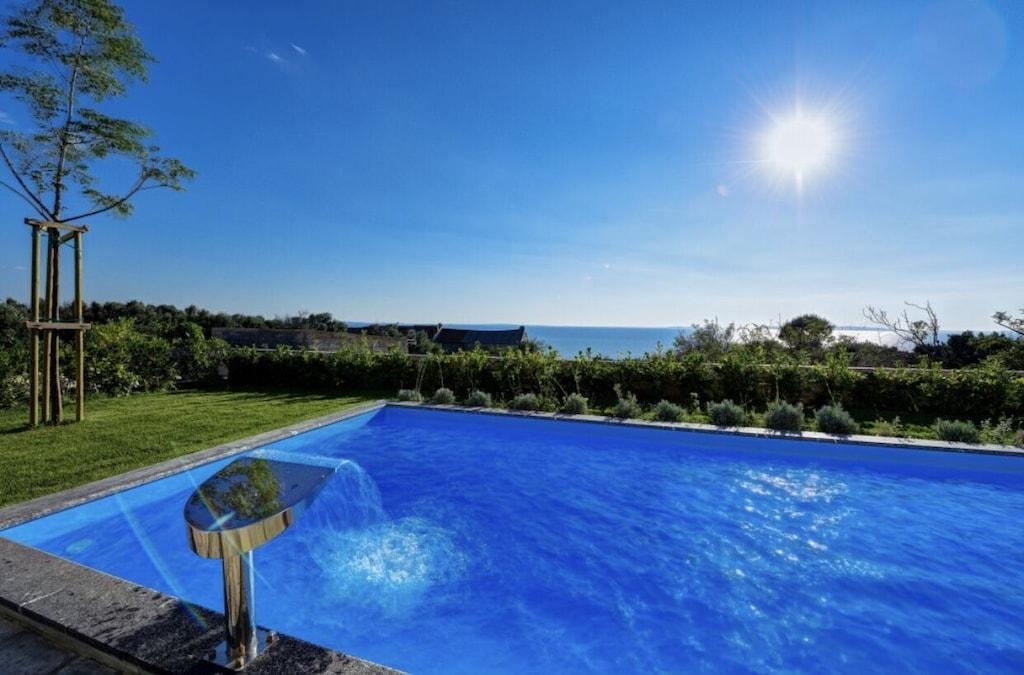 Pet Friendly Luxury Villa Andromeda with Pool