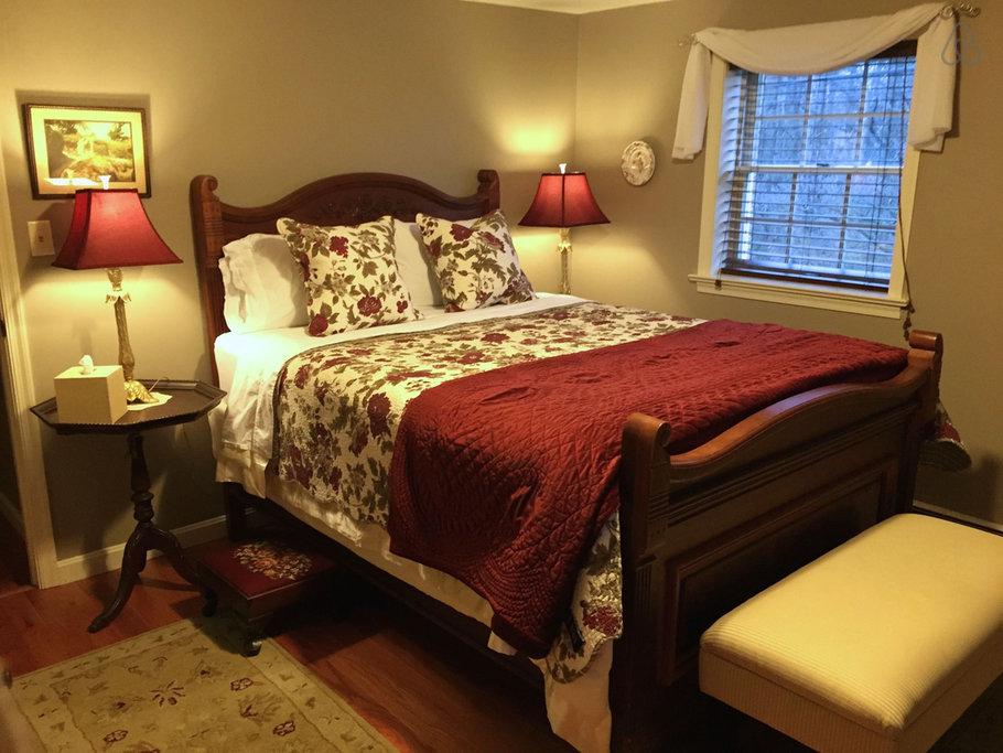 Jonestown Airbnb Rentals Pet Policy