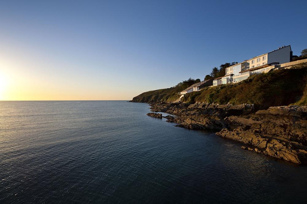 Pet Friendly Cliff House Hotel