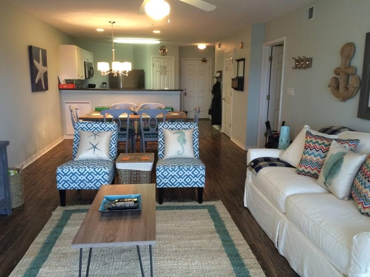 Destin 2BR Pet Allowed Beach Condo Pet Policy