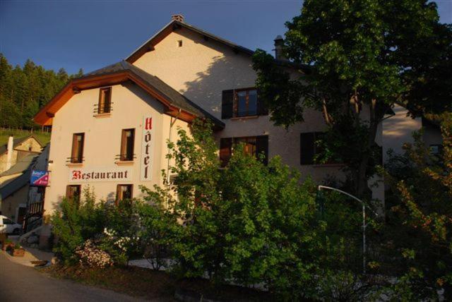 Pet Friendly La Ferme du Bois Barbu