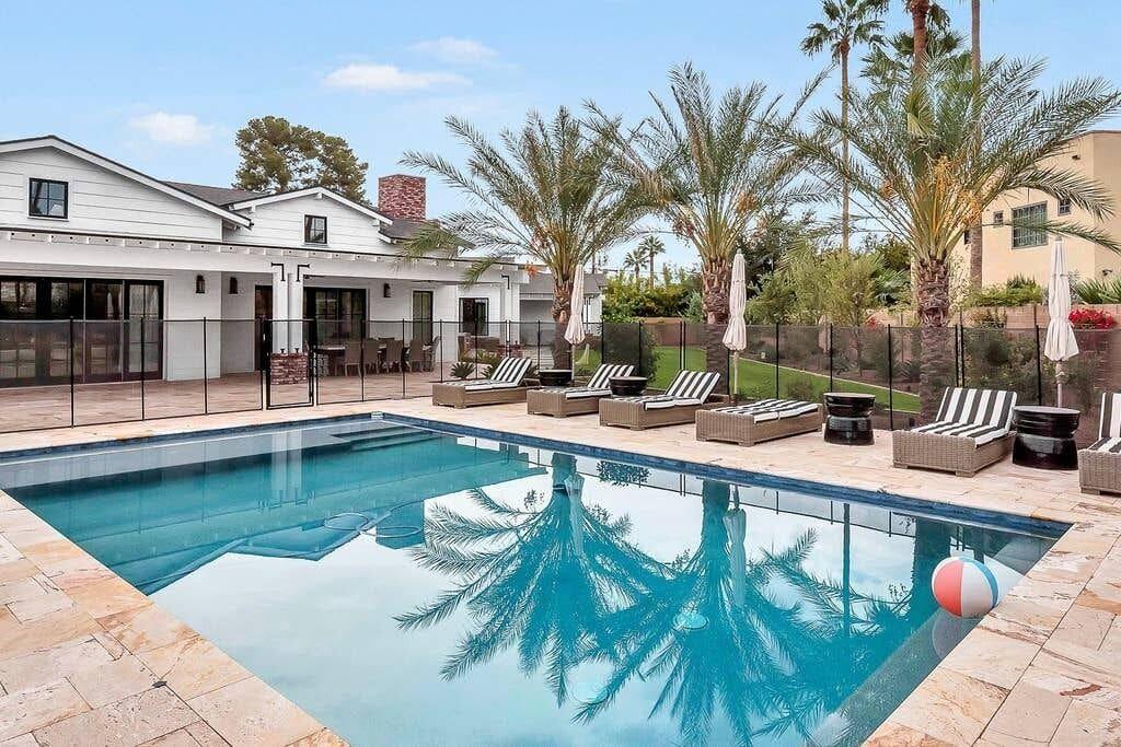 Arcadia Luxury Pet Policy