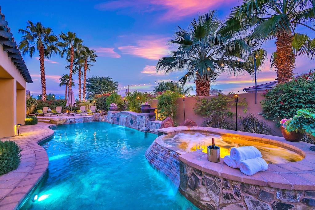 hotels in indio california that take pets