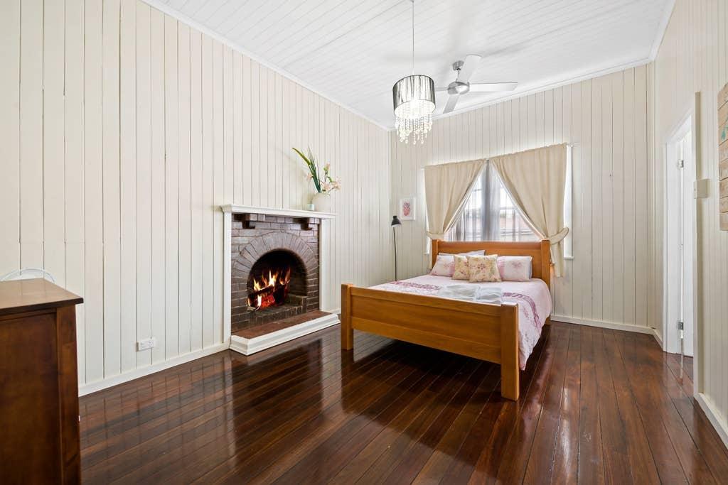 Toowoomba Airbnb Rentals Pet Policy