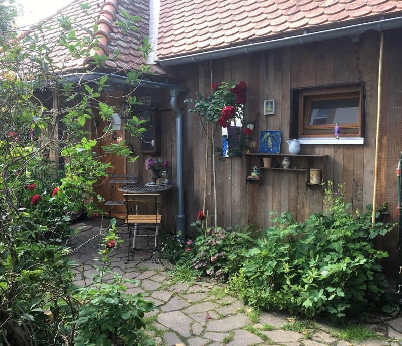 Pet Friendly Lahr Airbnb Rentals