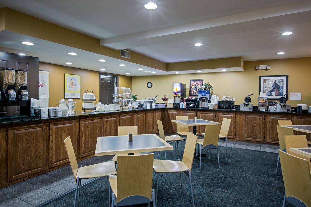 Quality Inn Branson Pet Policy