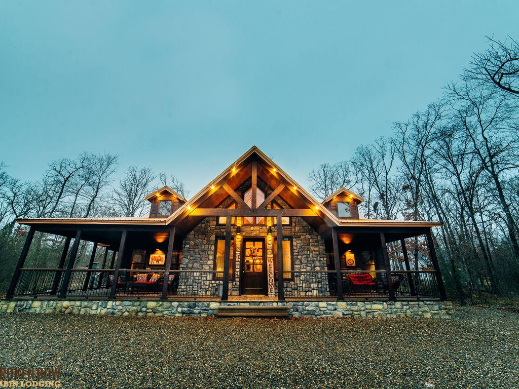 Twin Cedars Lodge Pet Policy