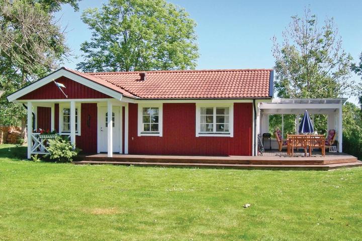 Pet Friendly Lovely 3-Bedroom Home in Bodafors with Wifi