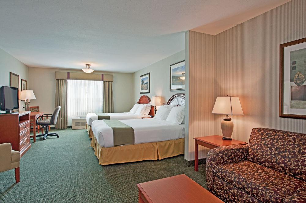 Pet Friendly Hotels In Grande Prairie Ab Bringfido