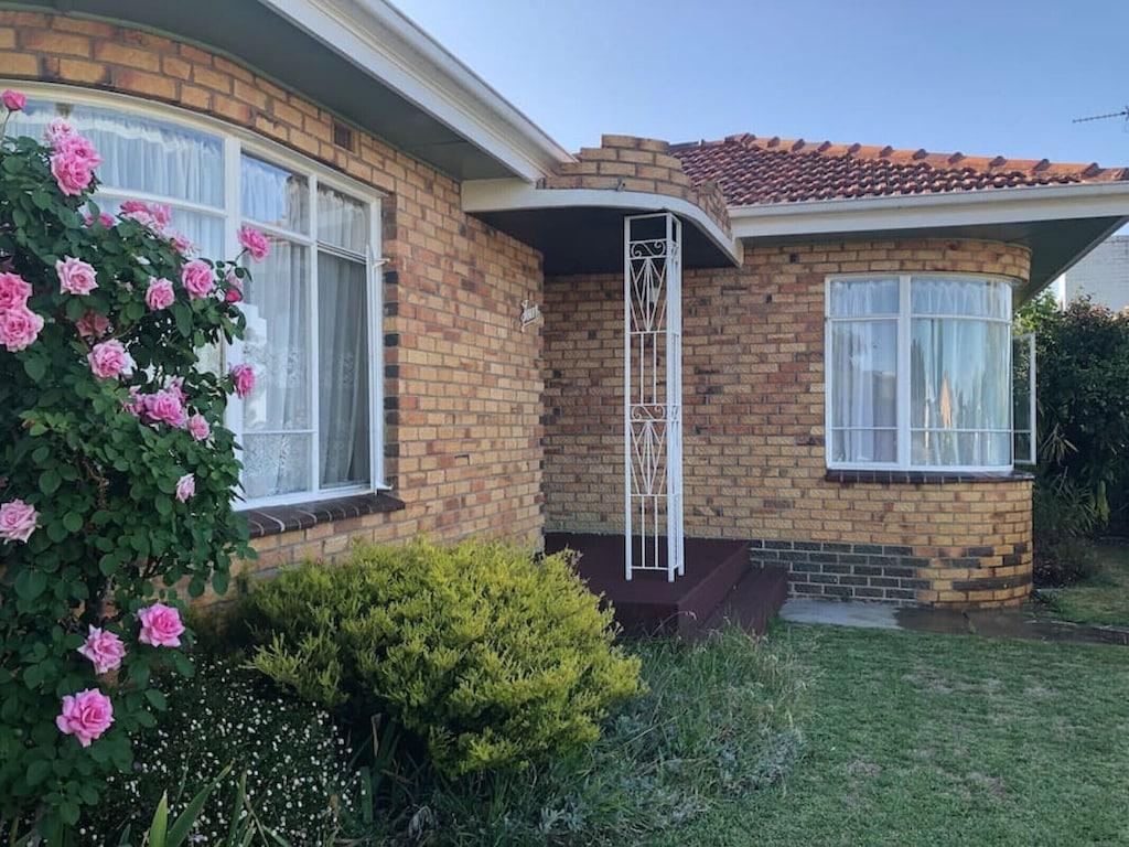 Pleasant View Located in Horsham Pet Policy