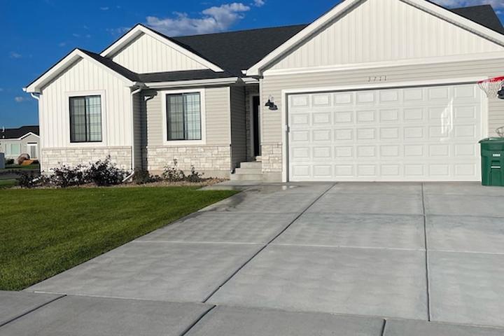 Pet Friendly 5BR Idaho Falls Home in Residential Community