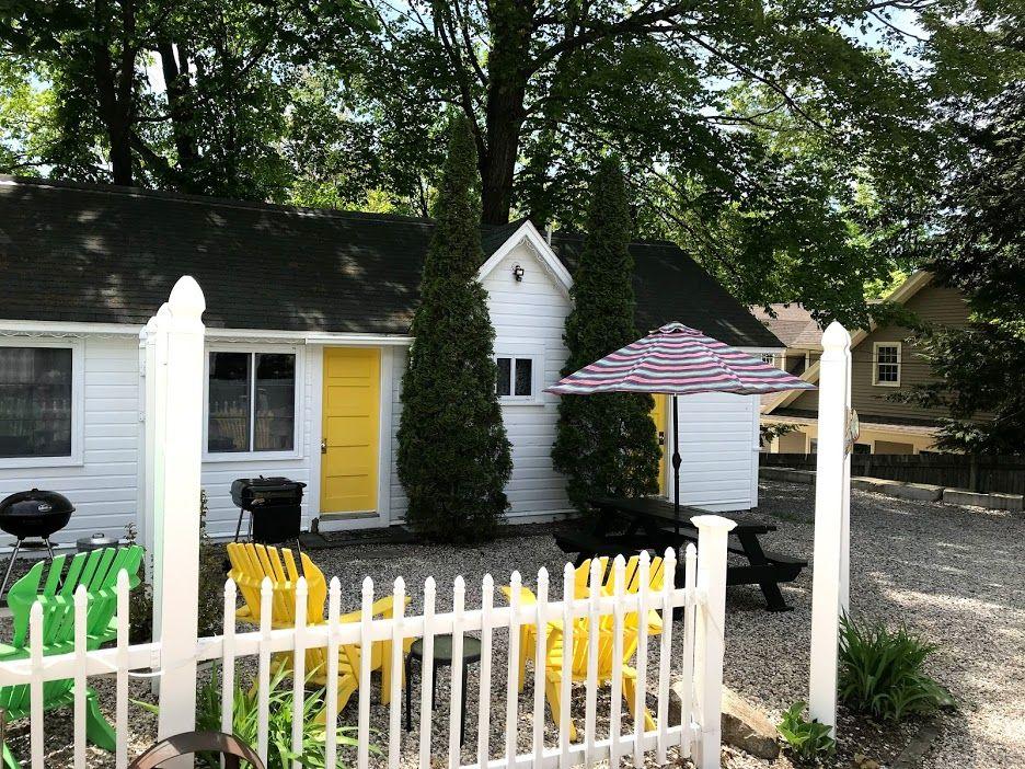 The Portsmouth Pond 06 Pet Policy