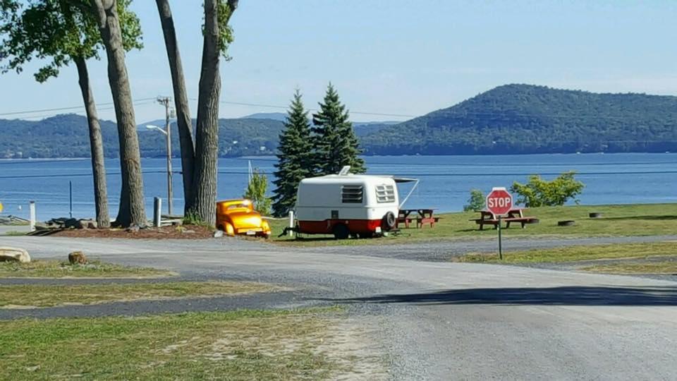 Pet Friendly Hotels In South Hero Vt Bringfido