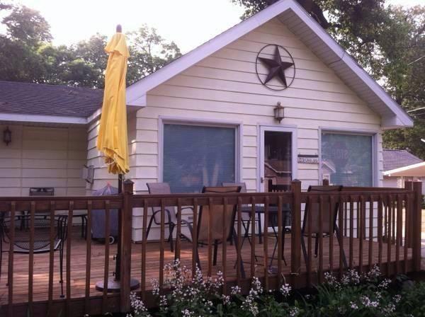 Pet Friendly Vacation Rentals In Clear Lake Ia Bringfido