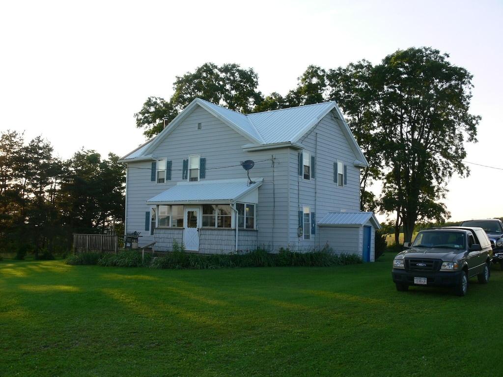 Lever Hill Lodge Pet Policy