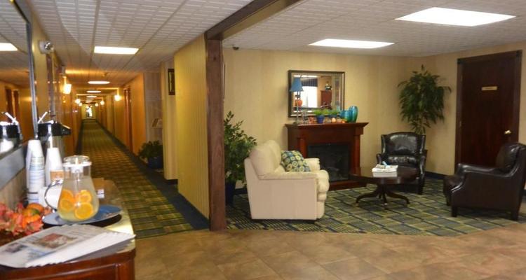 Quality Inn Austintown Youngstown West Pet Policy