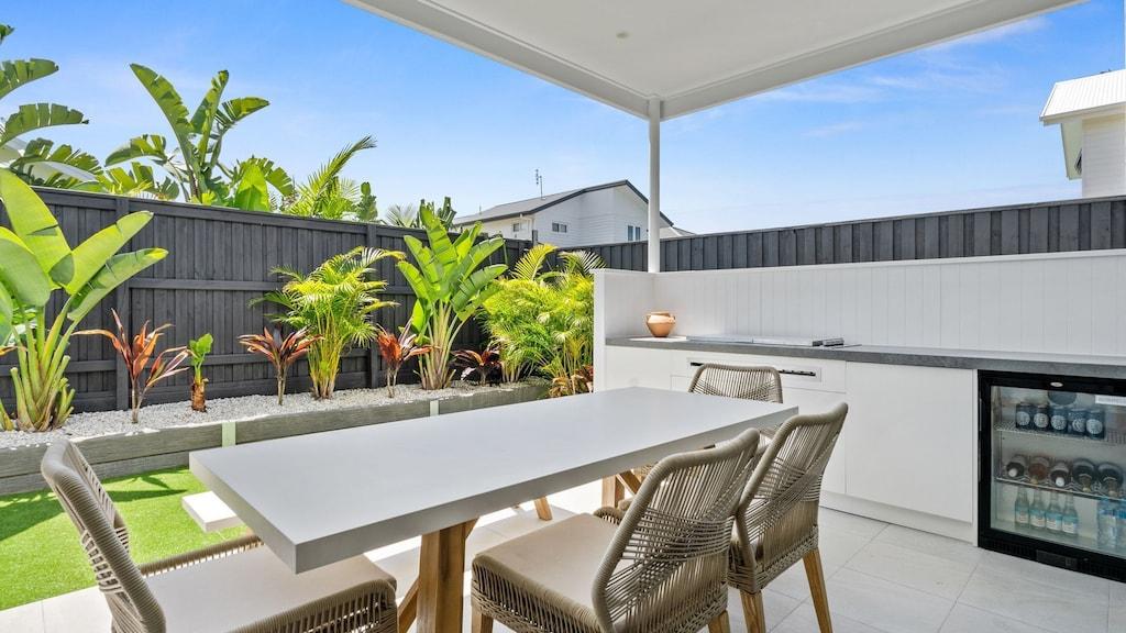 Beautiful Home with Games Room Opposite the Beach Pet Policy