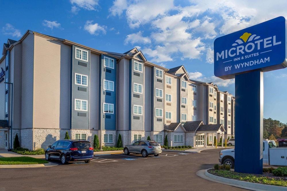 Pet Friendly Microtel Inn & Suites by Wyndham South Hill