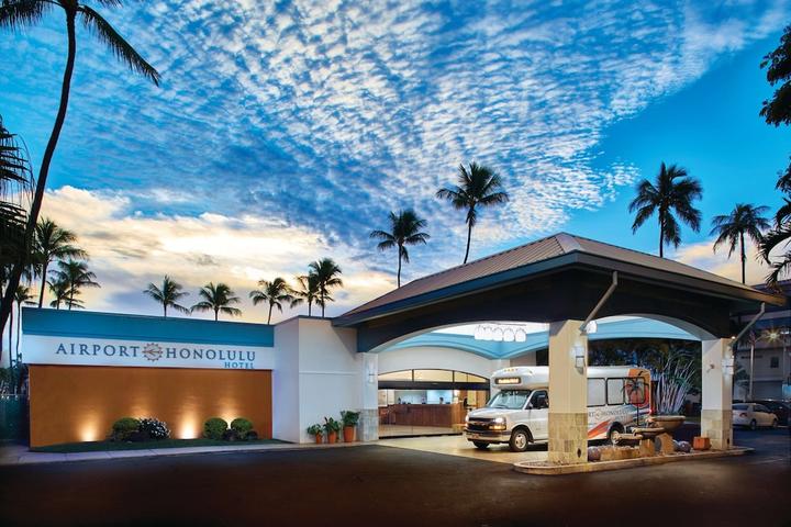 Pet Friendly Airport Honolulu Hotel