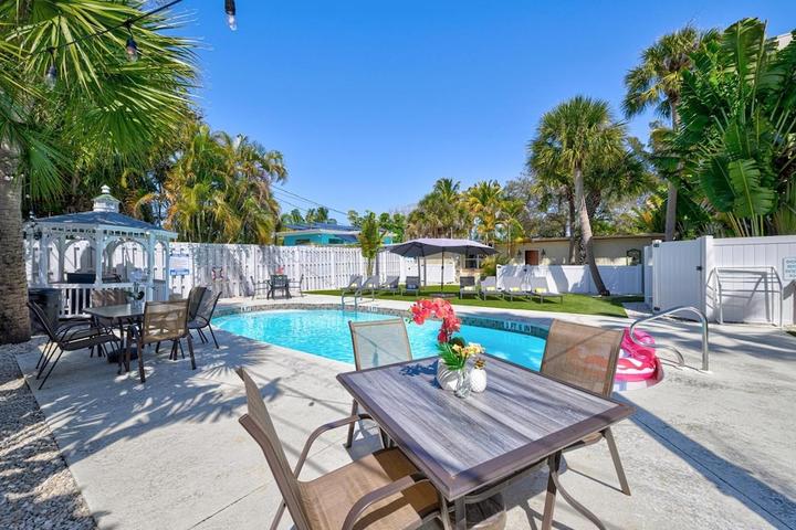 Pet Friendly The Ringling Beach House