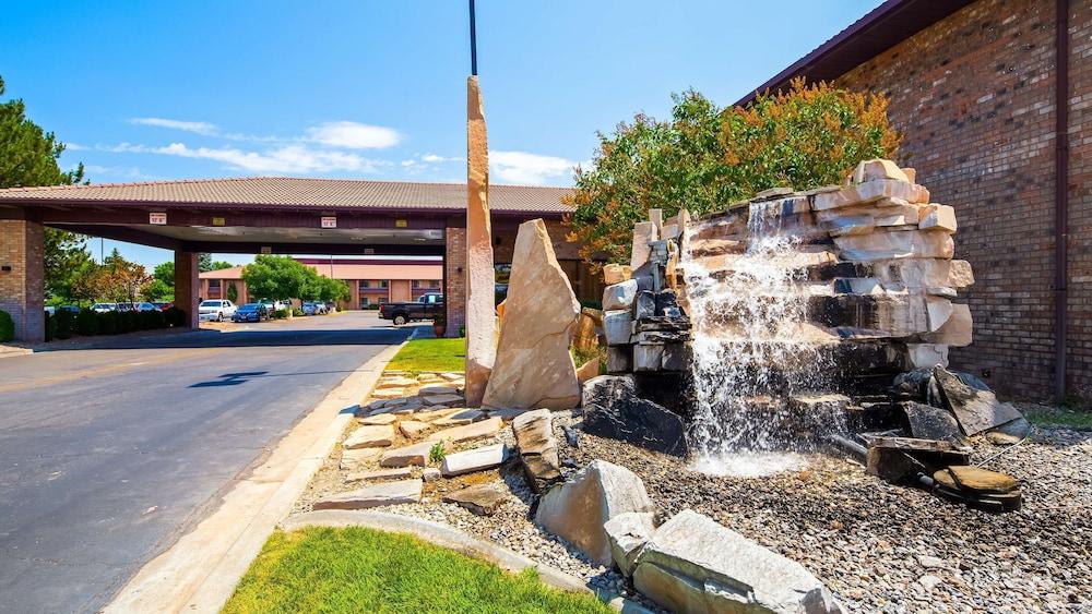 Best Western Elko Inn Pet Policy