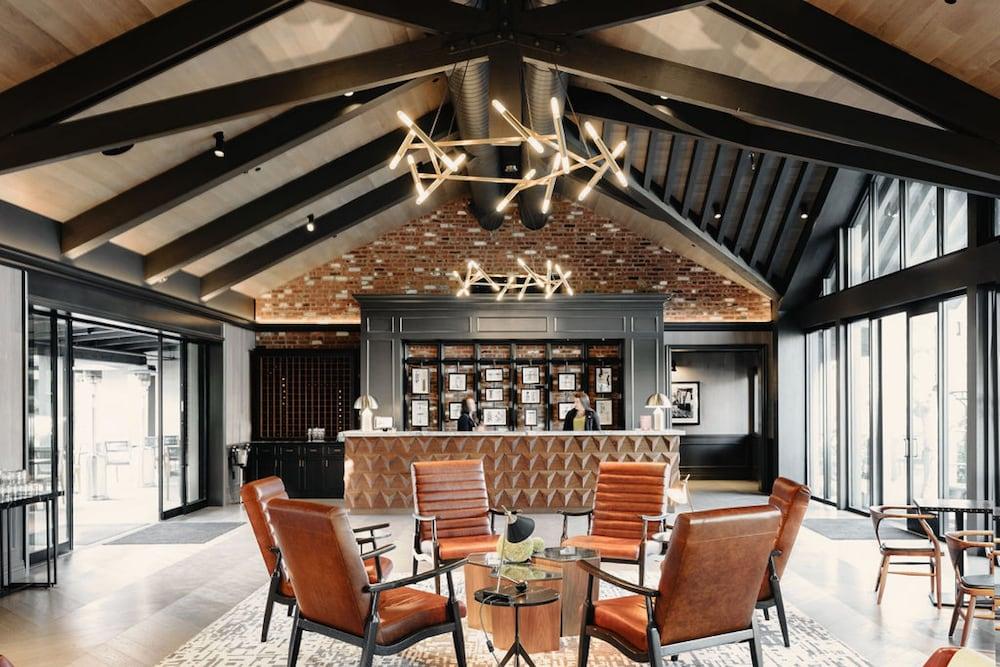 The Estate Yountville Pet Policy