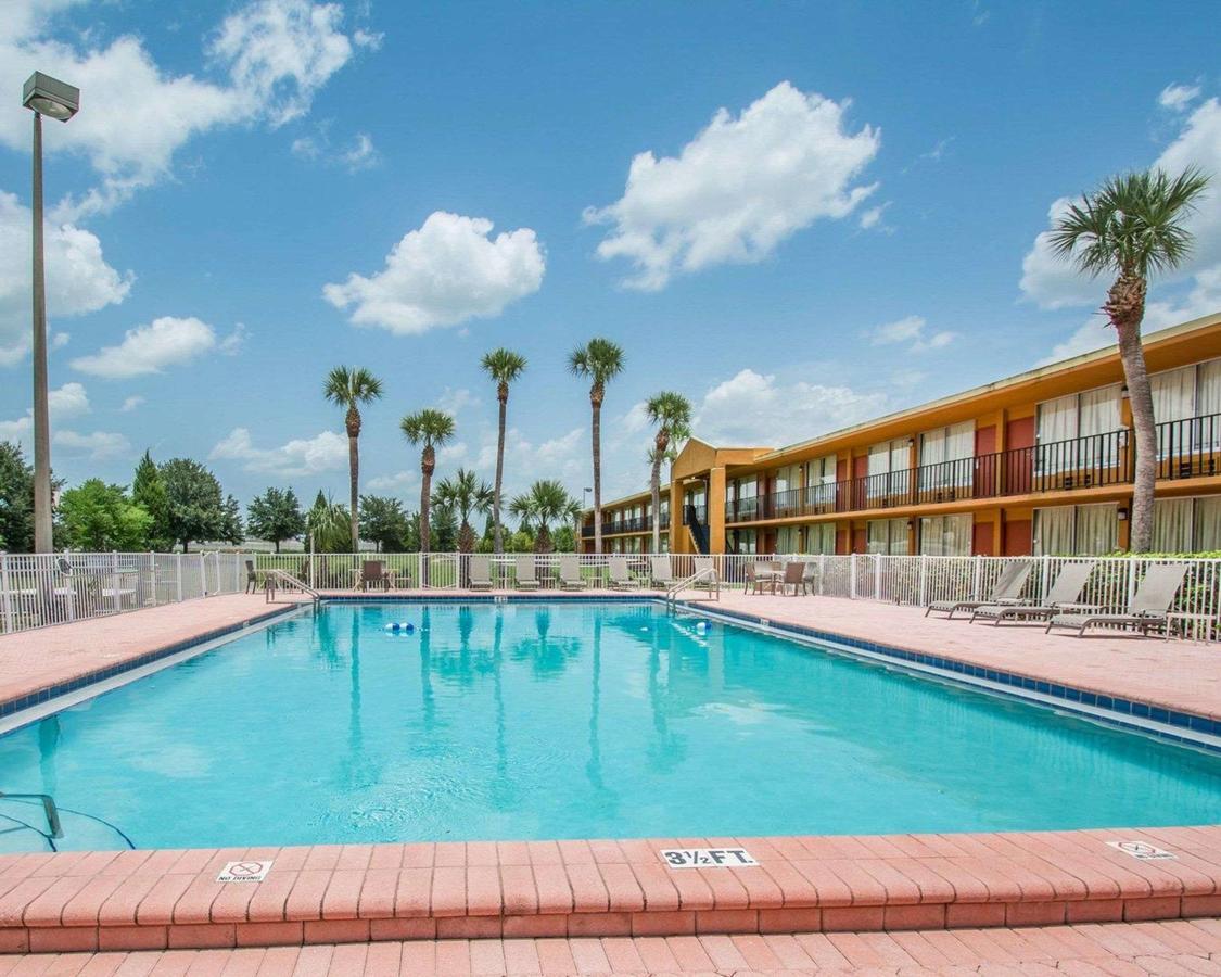 Pet Friendly Hotels in Davenport, FL BringFido