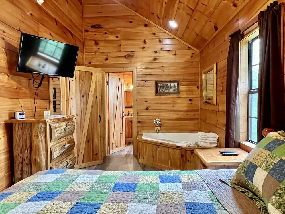 Gatlinburg Getaway Pet Policy