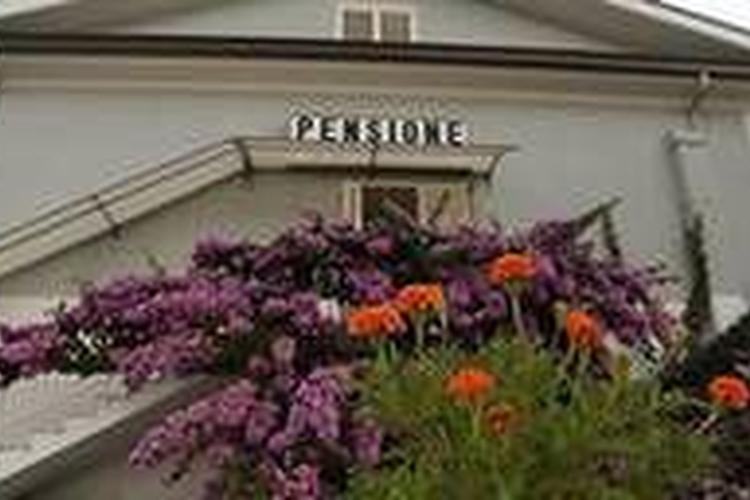 Hotel Cerrano Pet Policy