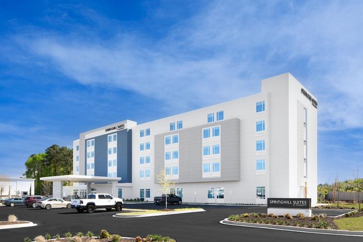 Pet Friendly Springhill Suites by Marriott Columbia Near Fort Jackson
