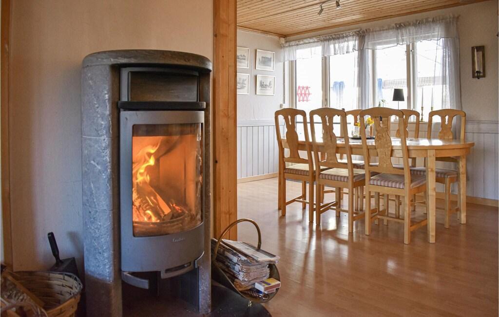 Pet Friendly Amazing Home in Vittsjö with 4 Bedrooms