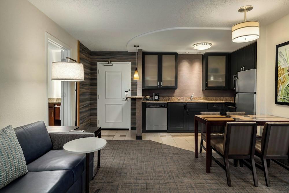 Pet Friendly Residence Inn by Marriott Richmond Chester