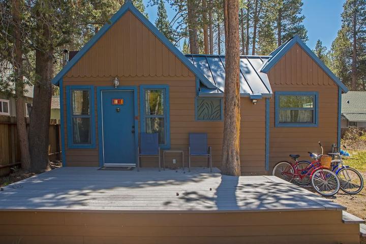 Pet Friendly South Lake Tahoe Airbnb Rentals