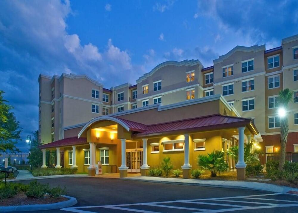 Pet Friendly Residence Inn Tampa Suncoast Parkway at NorthPointe Village