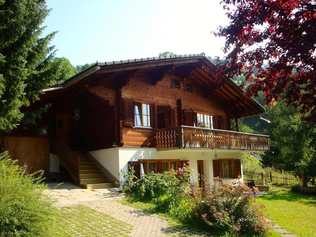 Pet Friendly Spacious Chalet with Garden on Southern Slope