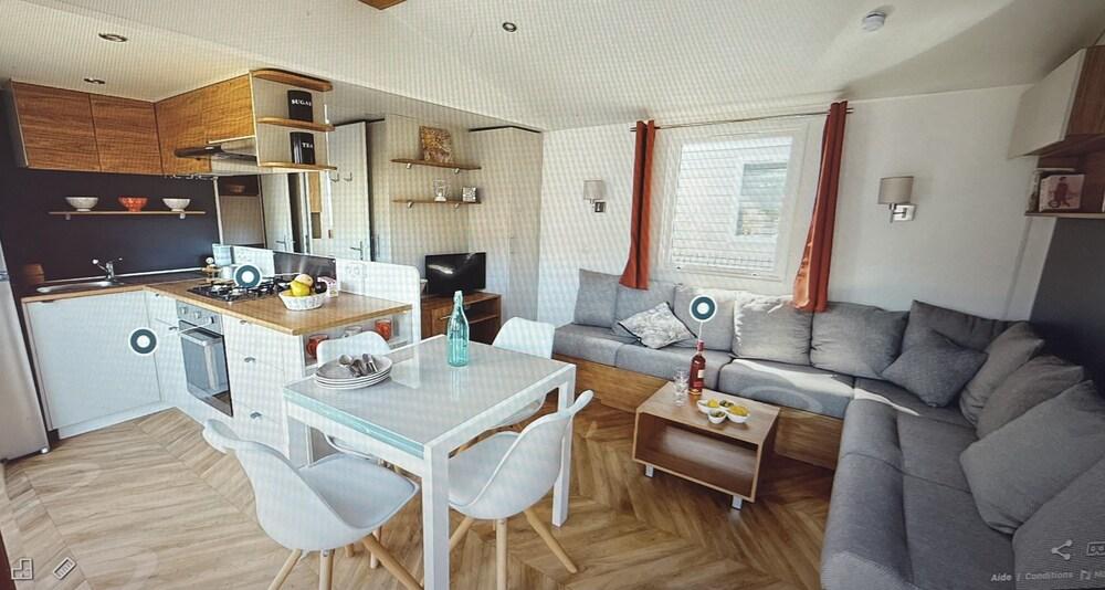 Mobil Home Pet Policy