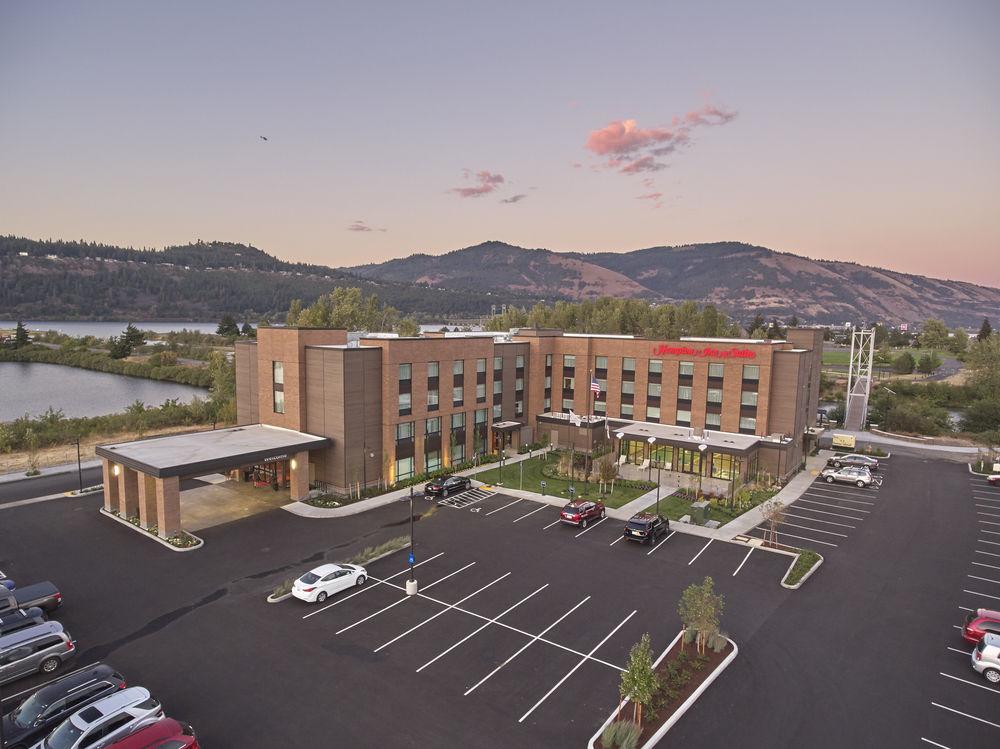 Hampton Inn Suites Hood River Pet Policy