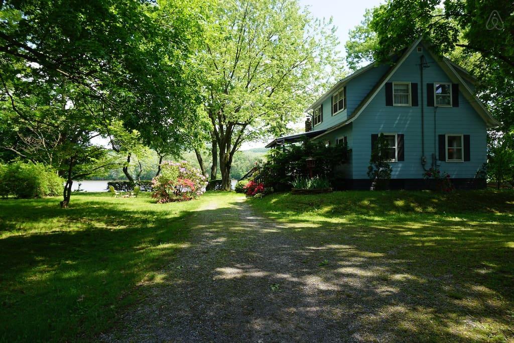 Pet Friendly Hotels In Selinsgrove Pa Bringfido