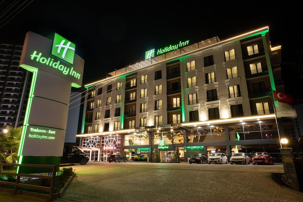 Pet Friendly Holiday Inn Trabzon East an IHG Hotel