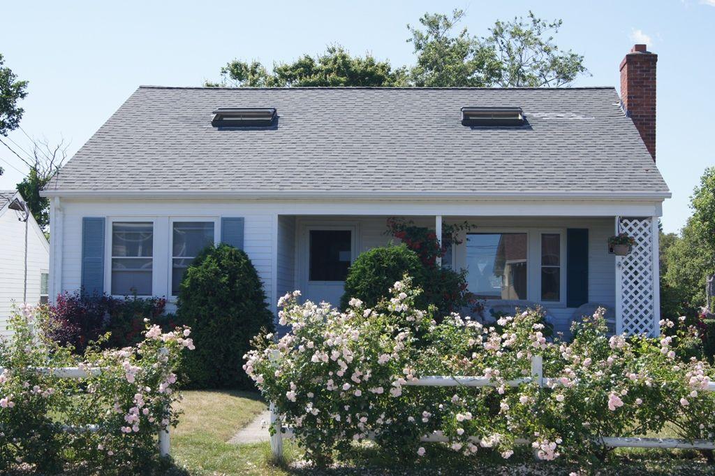Pet Friendly Vacation Rentals In Narragansett Ri Bringfido