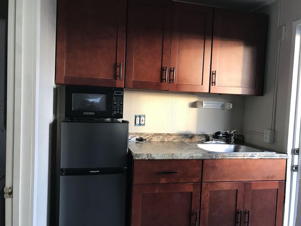 Oahu North Shore Ocean Views with Parking Pet Policy