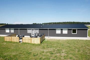 Pet Friendly Spacious Brovst Holiday Home With Whirlpool