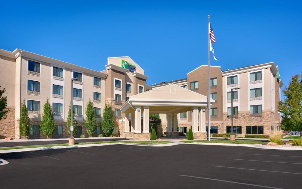 Pet Friendly Holiday Inn Express Hotel & Suites Orem - North Provo