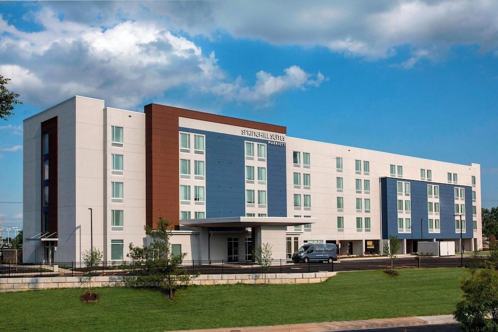 Pet Friendly SpringHill Suites by Marriott Newark Downtown