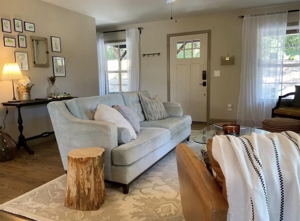 Pet Friendly Hotels In Seneca Sc - Bringfido