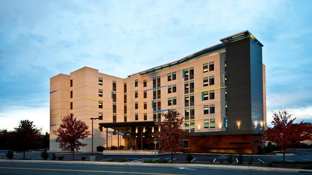 La Quinta Inn & Suites Winchester Pet Policy