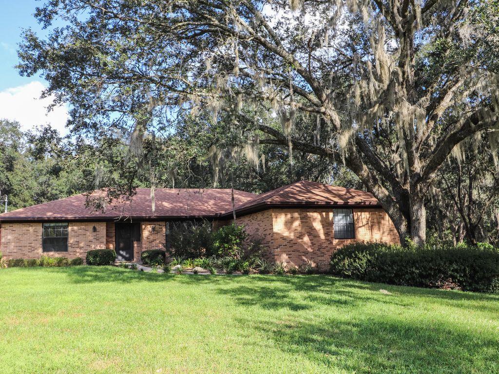 Pet Friendly Hotels In Newberry Fl Bringfido